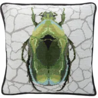 Needlepoint cushion kit